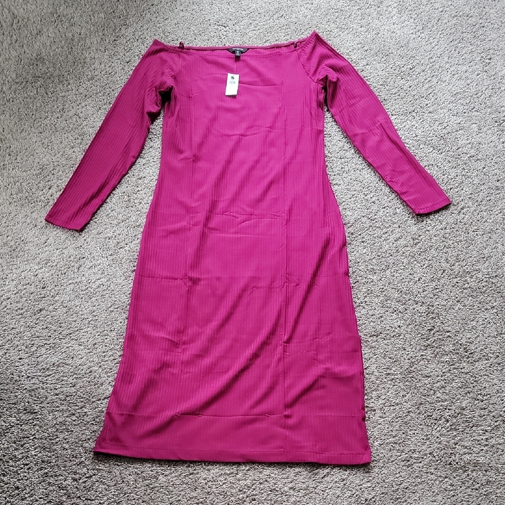 Banana Republic Off Shoulder Midi Dress   MT